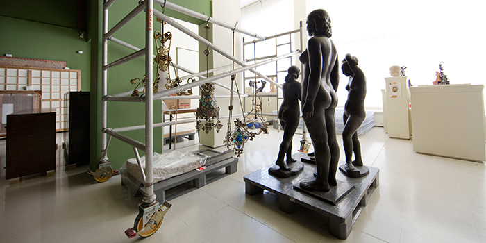 Una de les noves sales de la secció d'art modern, durant la renovació.